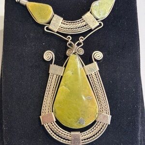 Elegant Silver and Green Pendant Necklace